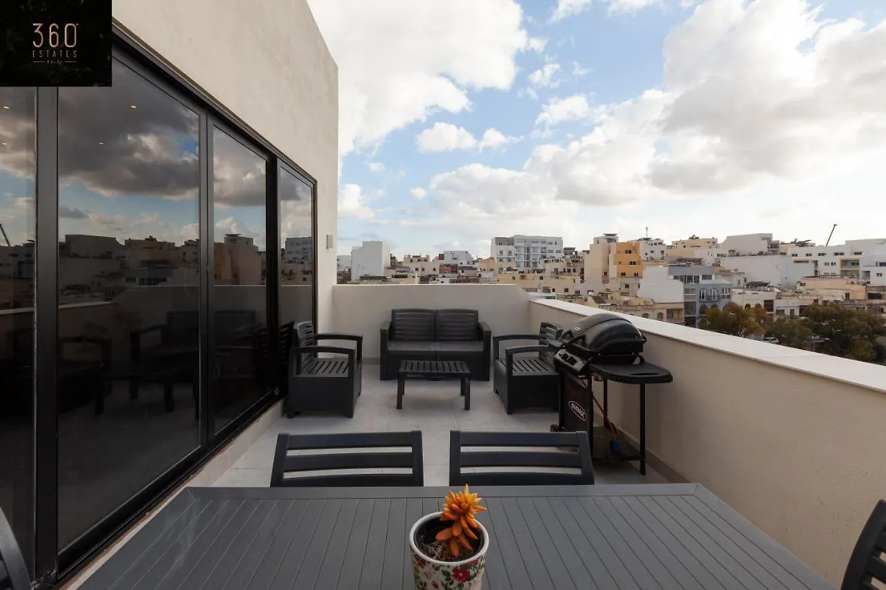 Penthouse With Bbq Kitchen Island & Massive Living Room By 360 Estates San Ġiljan Appartement