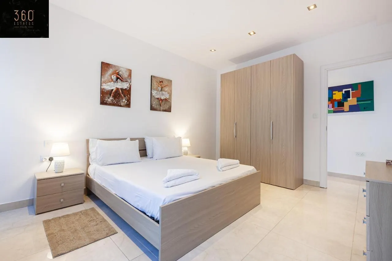 Penthouse With Bbq Kitchen Island & Massive Living Room By 360 Estates San Ġiljan Appartement