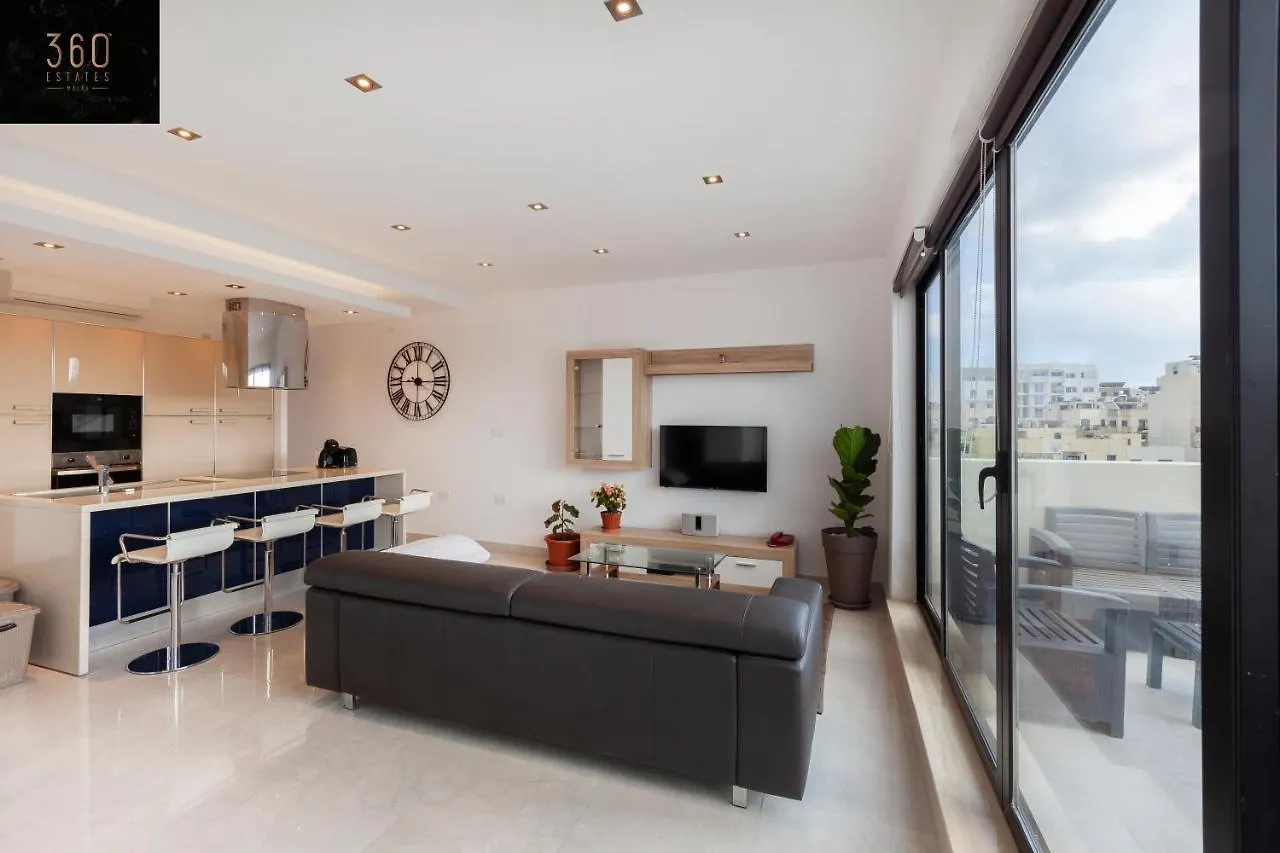 Penthouse With Bbq Kitchen Island & Massive Living Room By 360 Estates San Ġiljan Malte