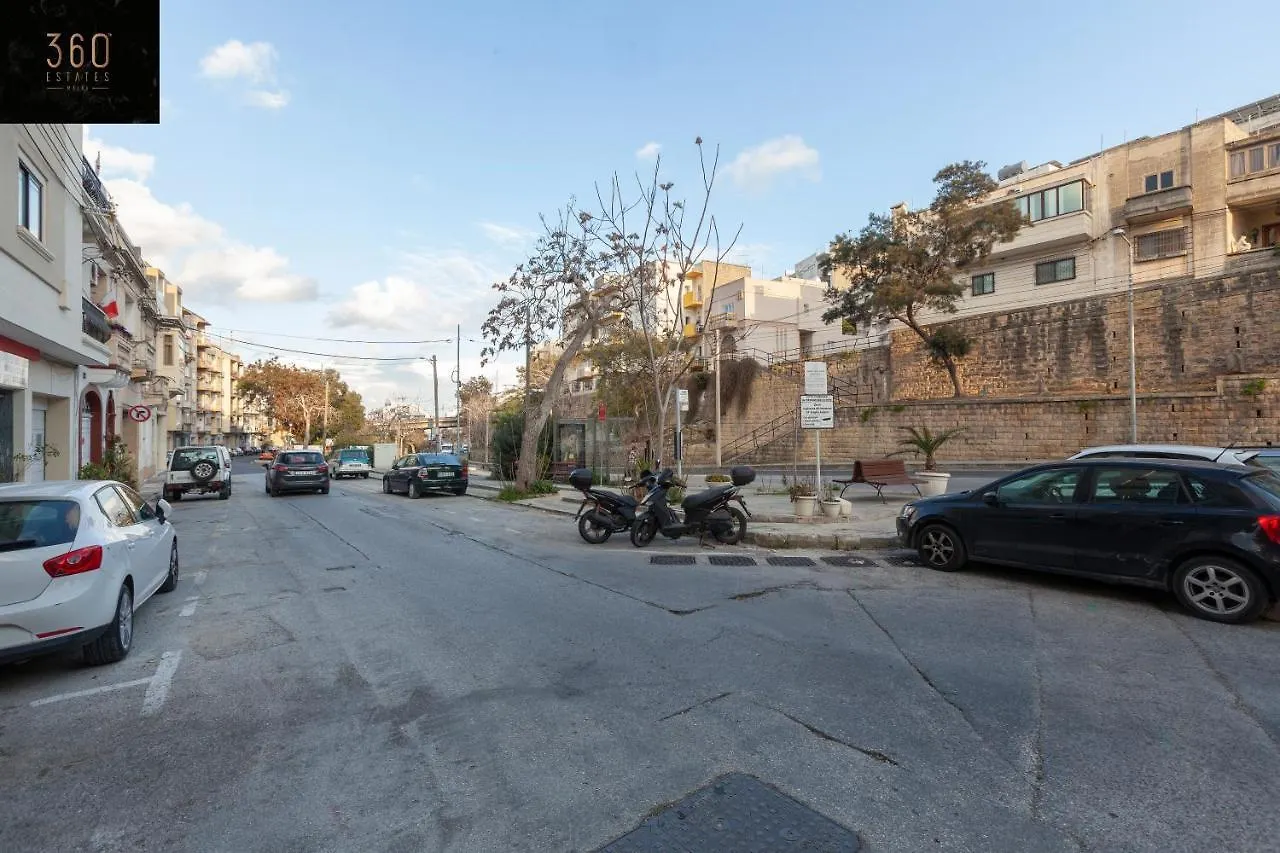 Penthouse With Bbq Kitchen Island & Massive Living Room By 360 Estates San Ġiljan Appartement