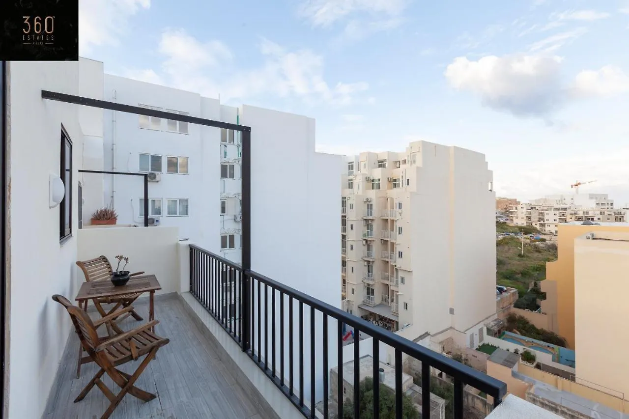 Penthouse With Bbq Kitchen Island & Massive Living Room By 360 Estates San Ġiljan