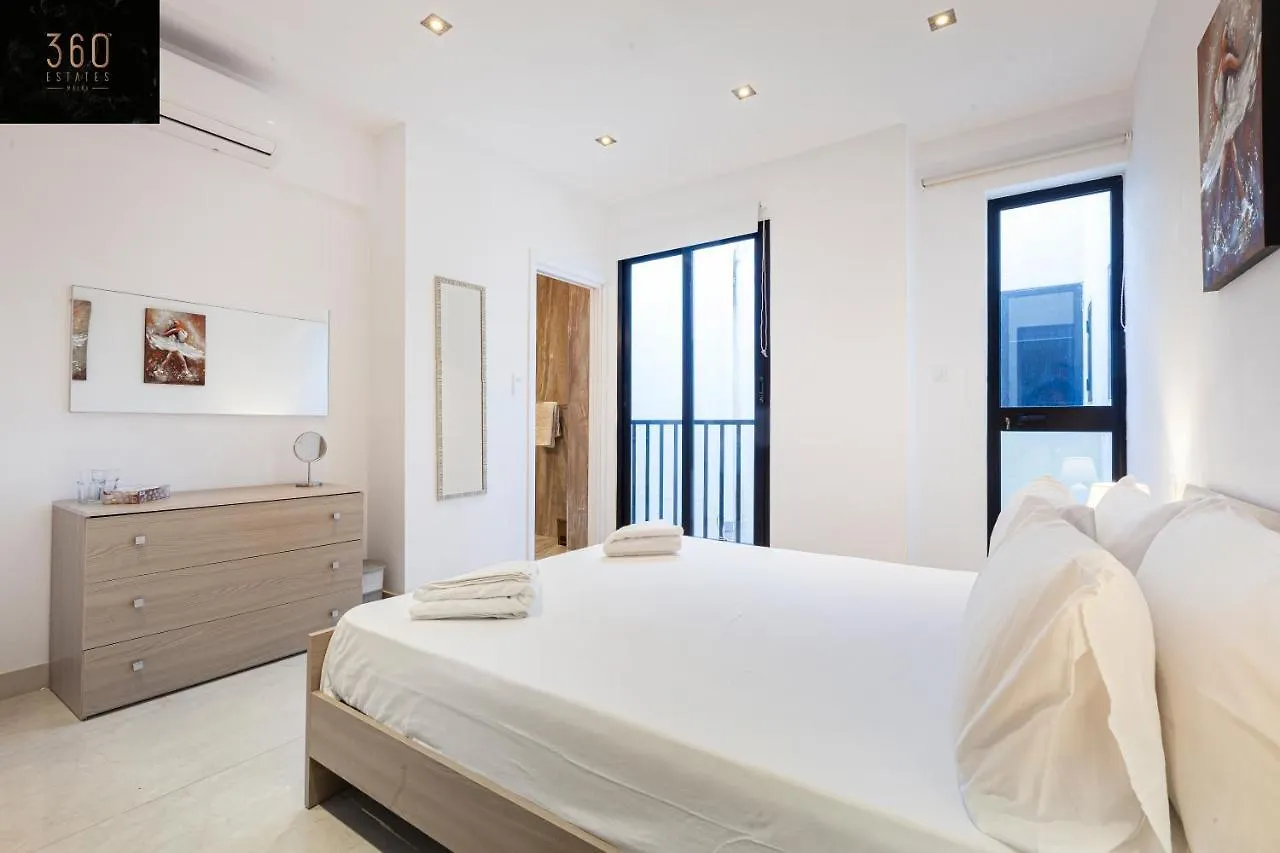 Appartement Penthouse With Bbq Kitchen Island & Massive Living Room By 360 Estates San Ġiljan